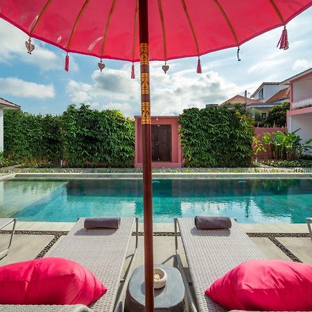 Pinkprivate Balangan - For Cool Adults Only Bed & Breakfast Jimbaran Eksteriør bilde