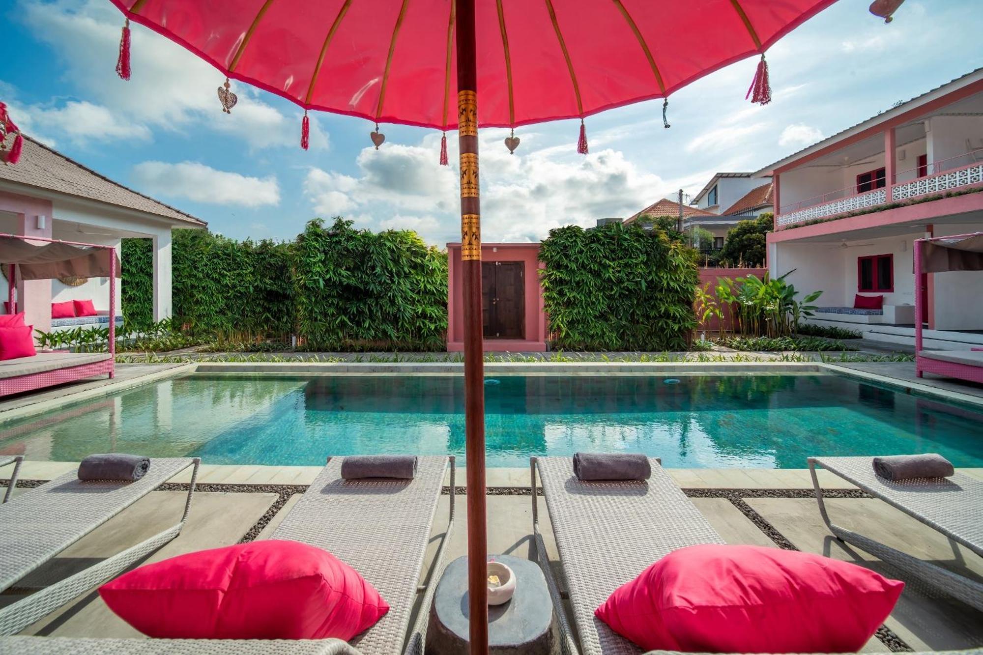 Pinkprivate Balangan - For Cool Adults Only Bed & Breakfast Jimbaran Eksteriør bilde
