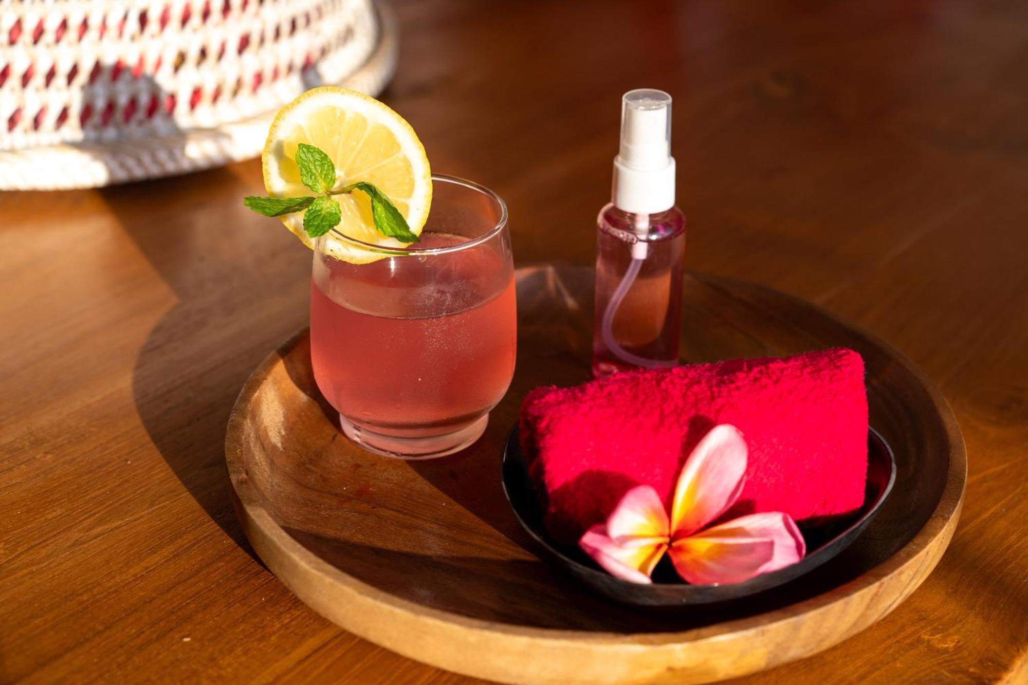 Pinkprivate Balangan - For Cool Adults Only Bed & Breakfast Jimbaran Eksteriør bilde